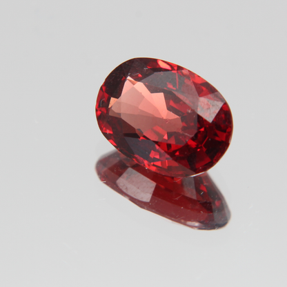 Orange-Roter Spinell 2.50 ct