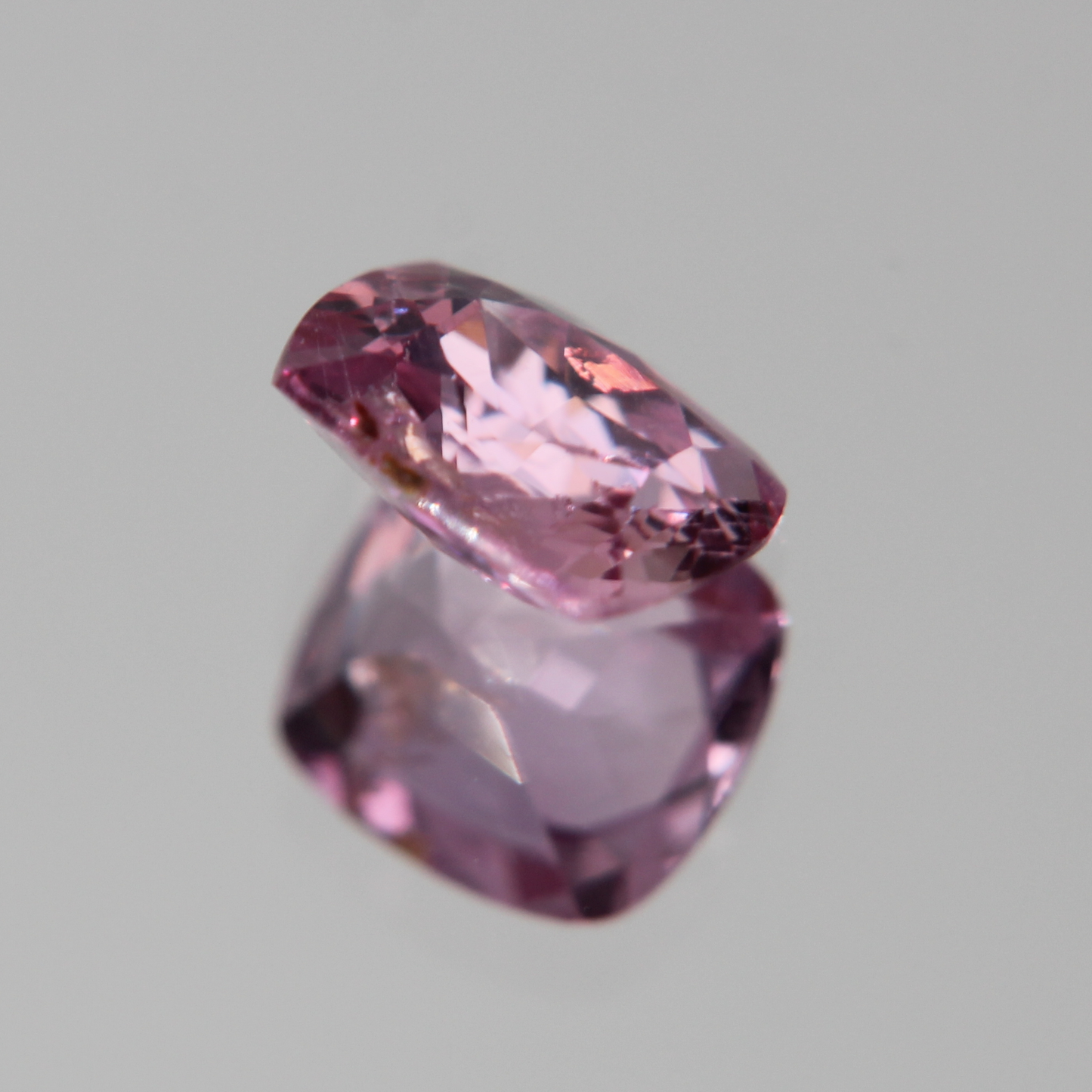 Pinker Saphir 1.10 ct