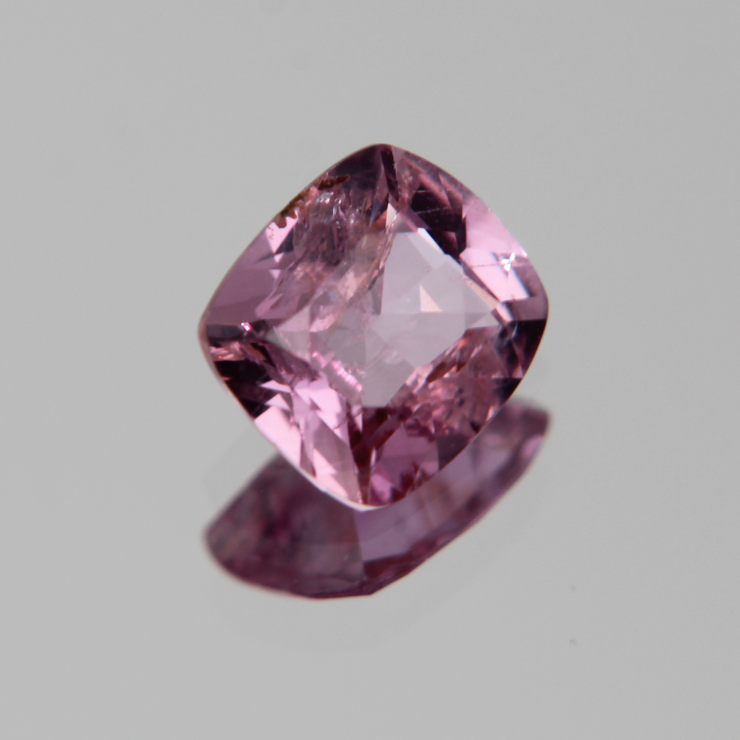 Pinker Saphir 1.10 ct