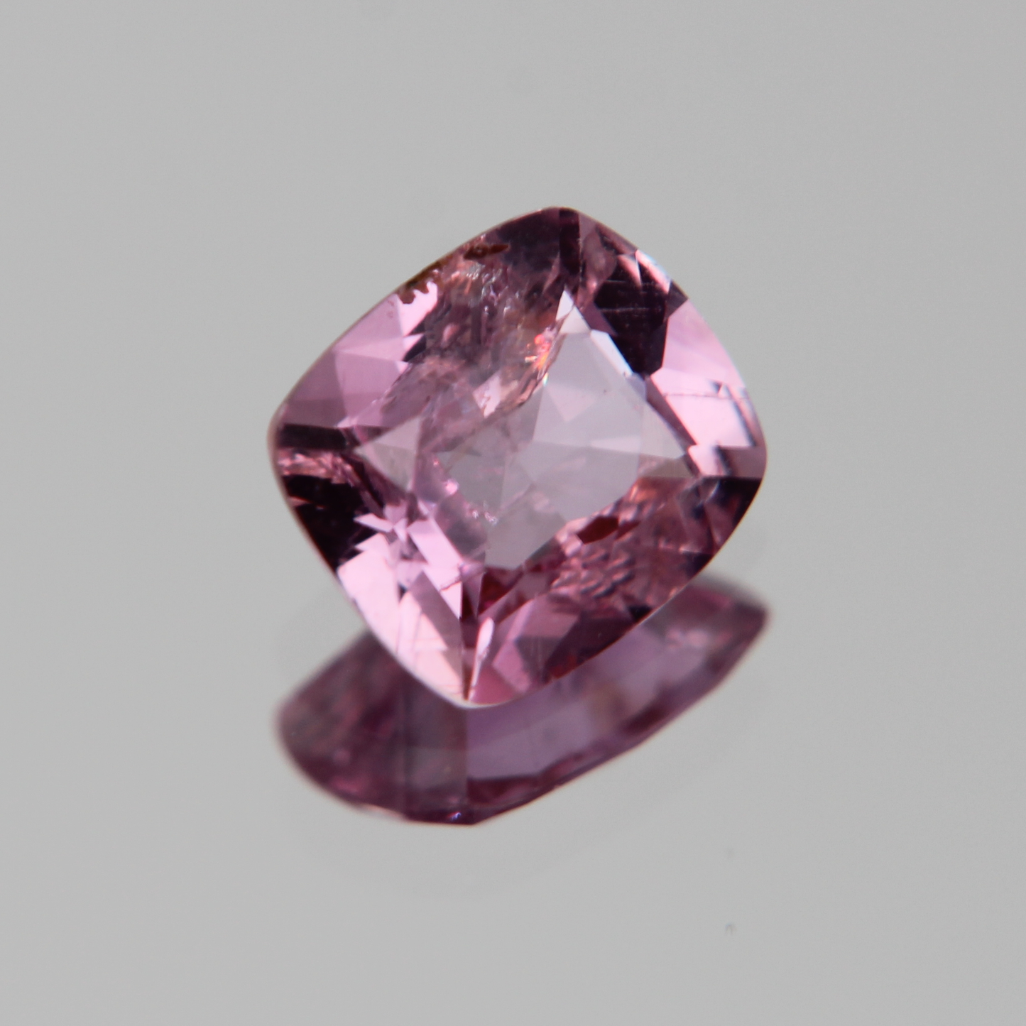 Pinker Saphir 1.10 ct