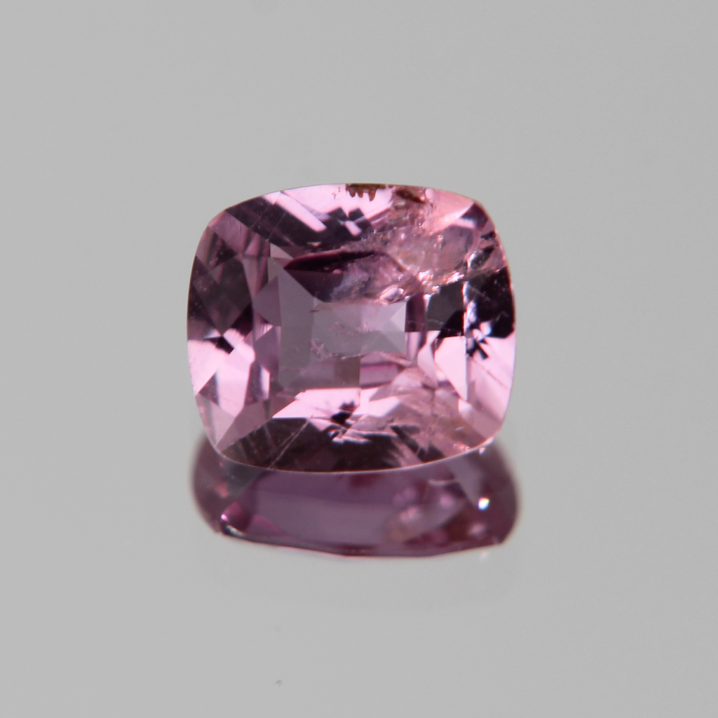 Pinker Saphir 1.10 ct