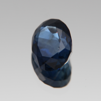 Blauer Saphir 1.99 ct