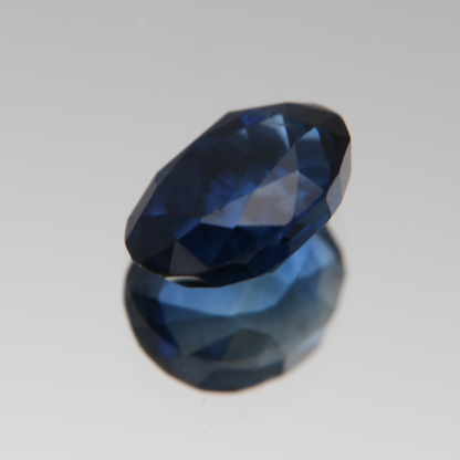 Blauer Saphir 1.99 ct
