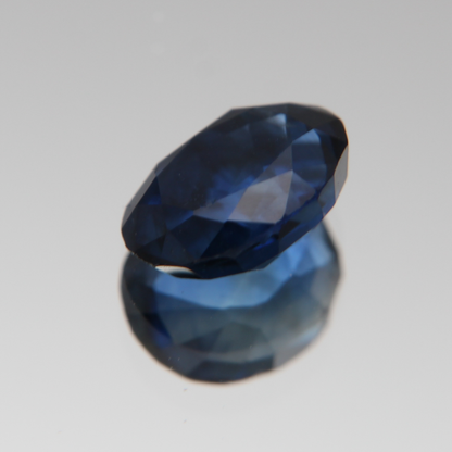 Blauer Saphir 1.99 ct