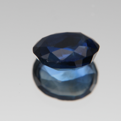 Blauer Saphir 1.99 ct