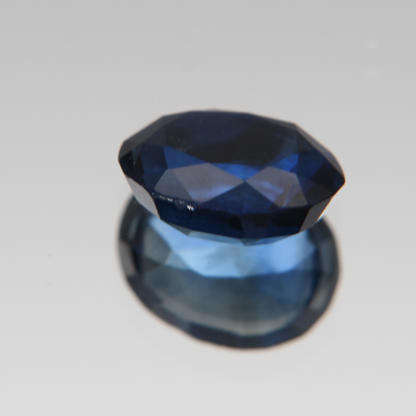 Blauer Saphir 1.99 ct
