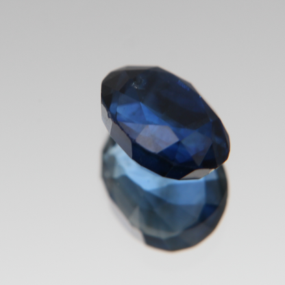 Blauer Saphir 1.99 ct
