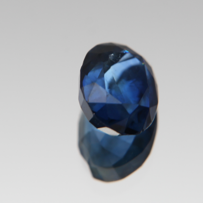 Blauer Saphir 1.99 ct