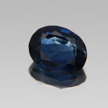 Blauer Saphir 1.99 ct