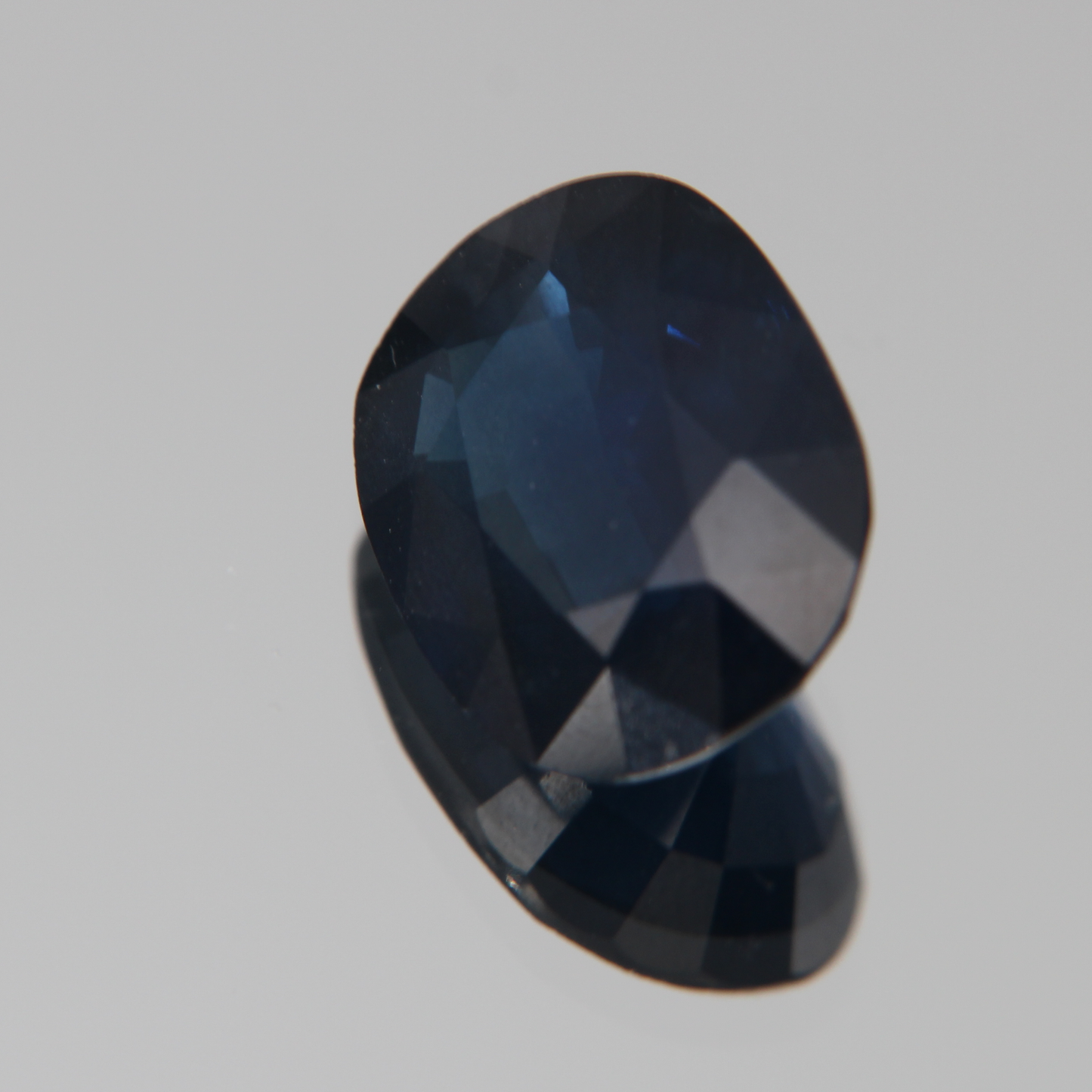 Blauer Saphir 5.78 ct