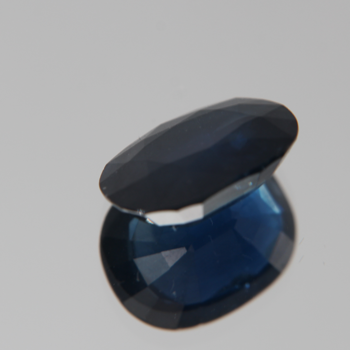 Blauer Saphir 5.78 ct