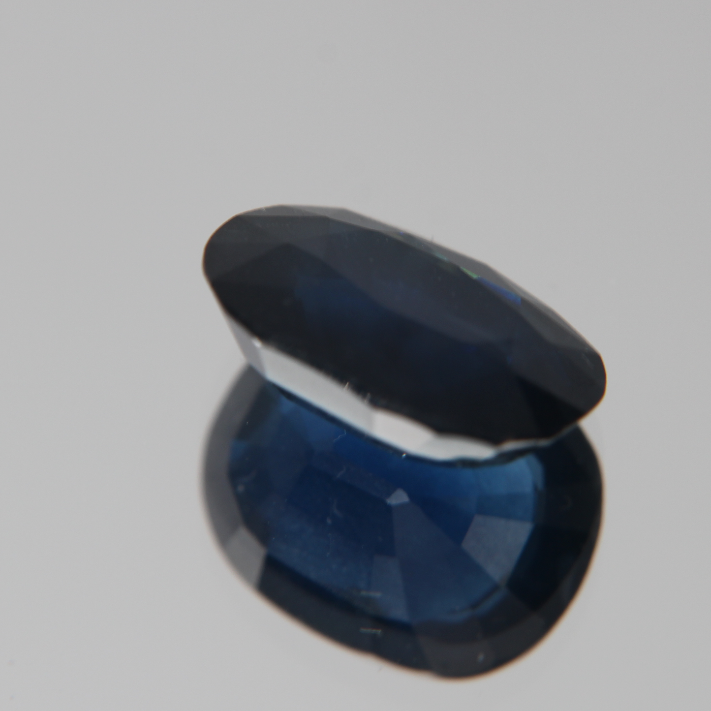Blauer Saphir 5.78 ct