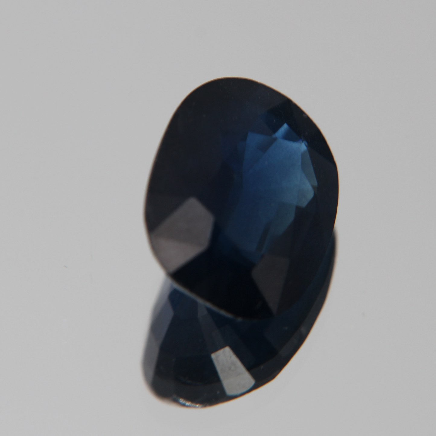 Blauer Saphir 5.78 ct