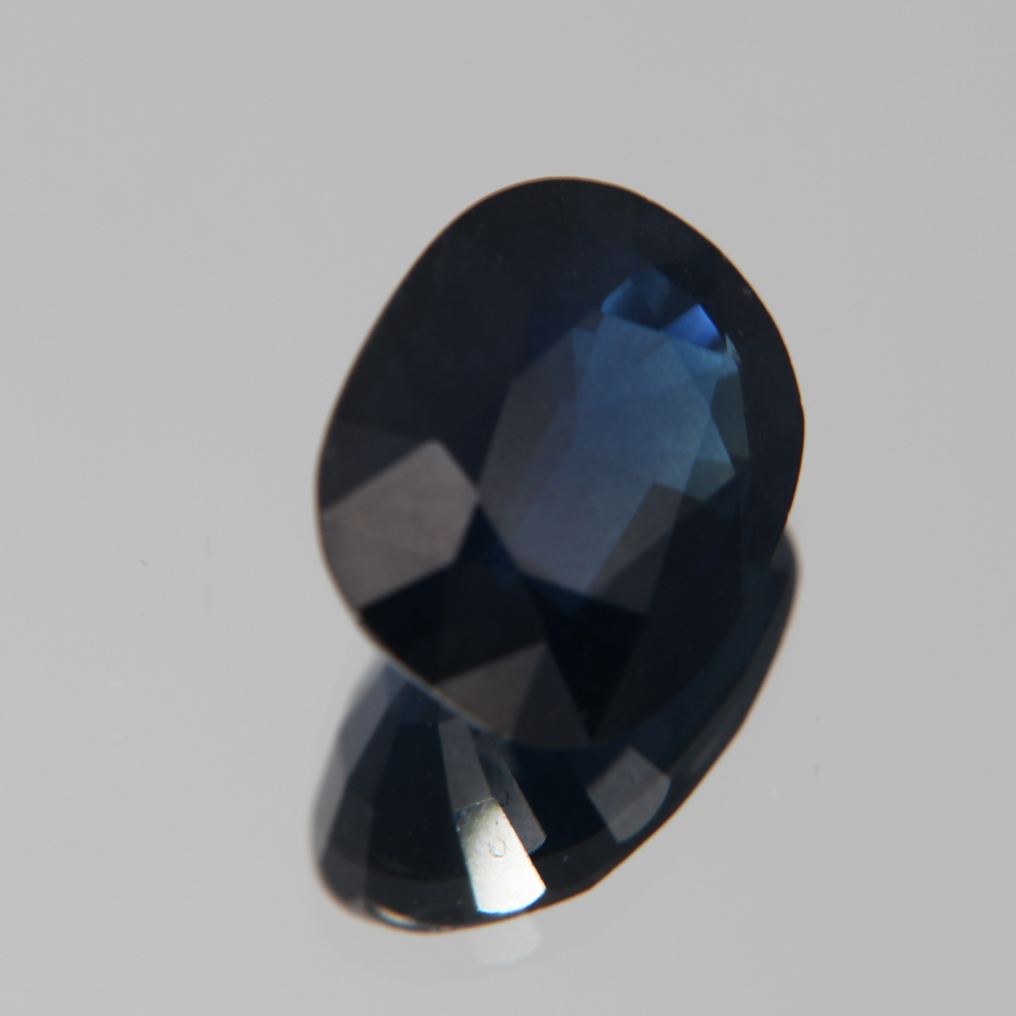 Blauer Saphir 5.78 ct
