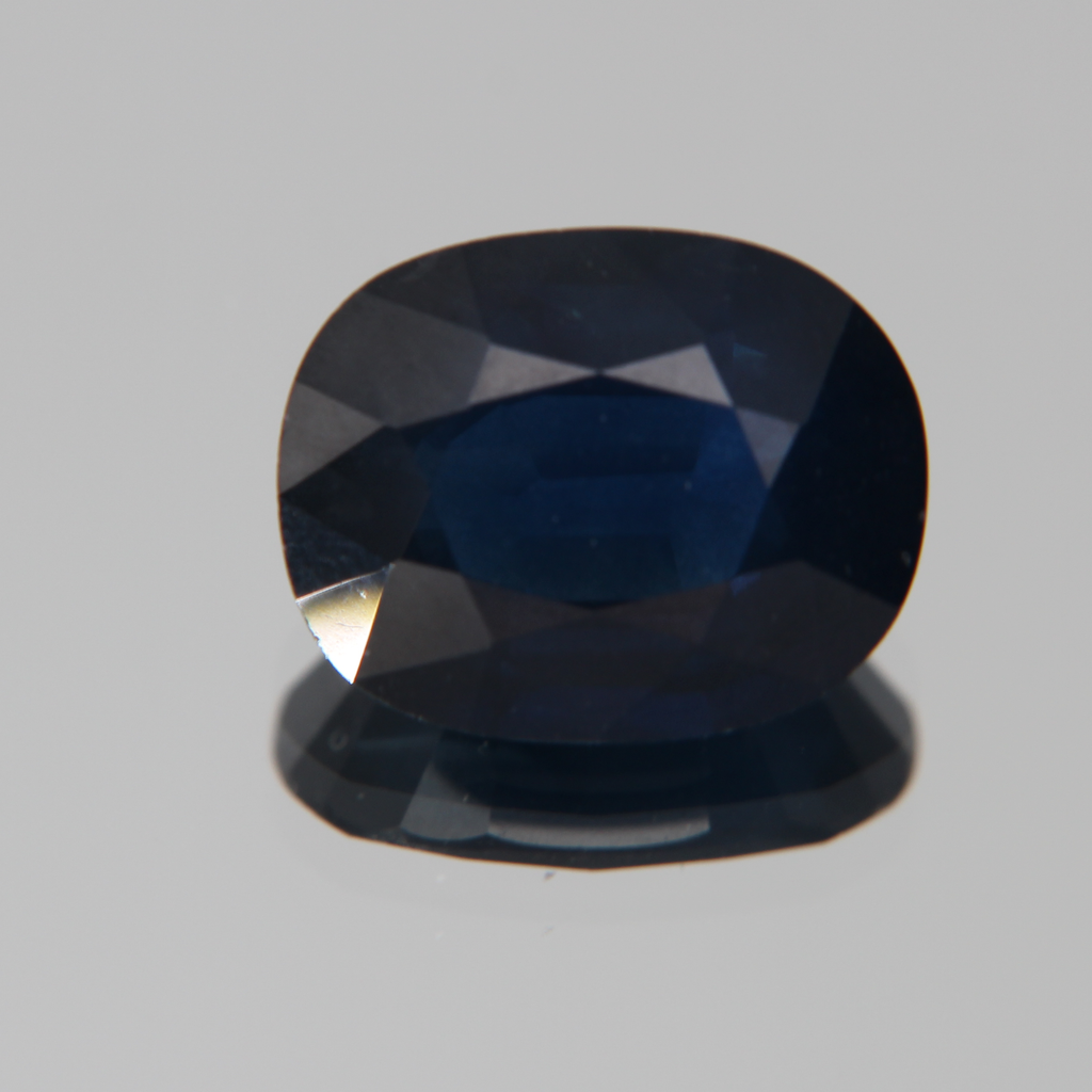 Blauer Saphir 5.78 ct
