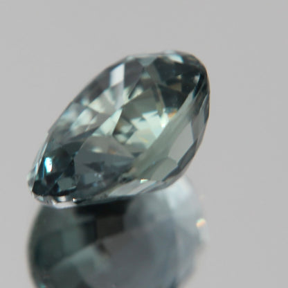 grünlich-Blauer Saphir 3.10 ct