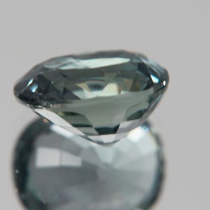 grünlich-Blauer Saphir 3.10 ct