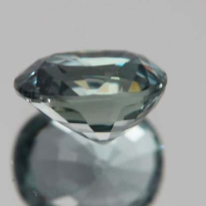 grünlich-Blauer Saphir 3.10 ct
