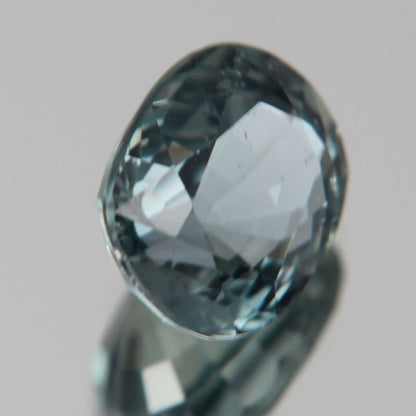 grünlich-Blauer Saphir 3.10 ct
