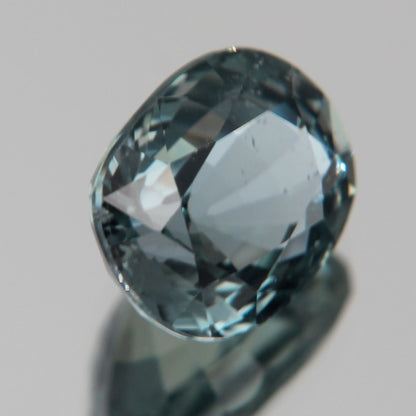 grünlich-Blauer Saphir 3.10 ct