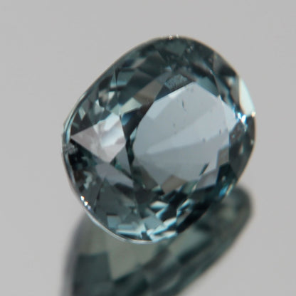grünlich-Blauer Saphir 3.10 ct