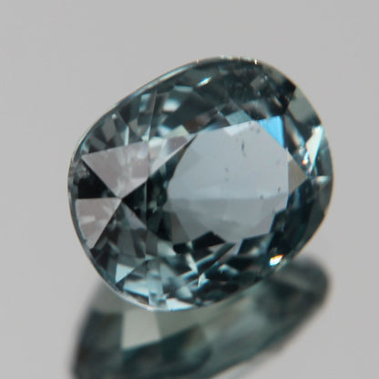 grünlich-Blauer Saphir 3.10 ct