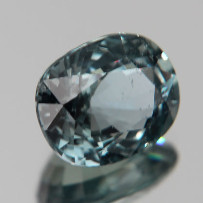 grünlich-Blauer Saphir 3.10 ct