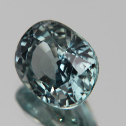 grünlich-Blauer Saphir 3.10 ct