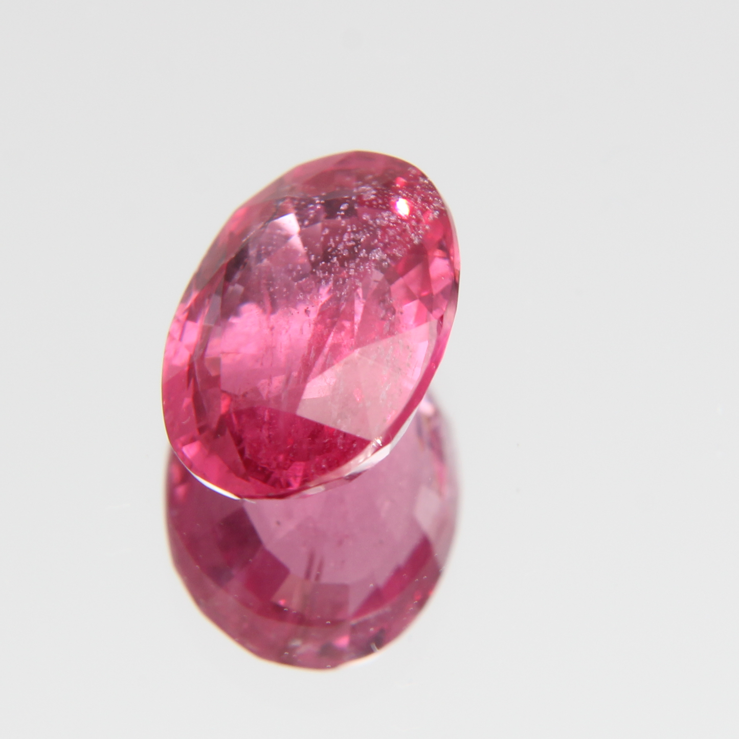 Rot/Pink Spinell 2.38 ct