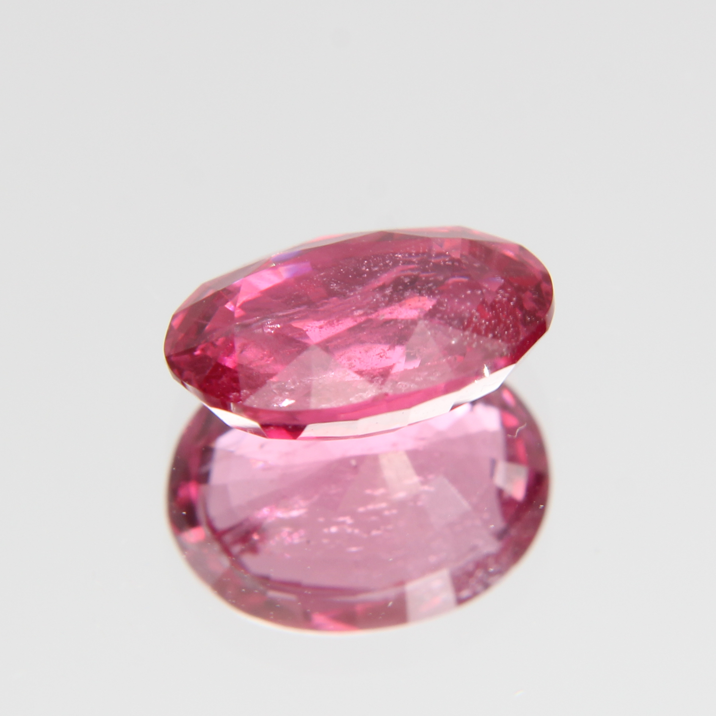Rot/Pink Spinell 2.38 ct
