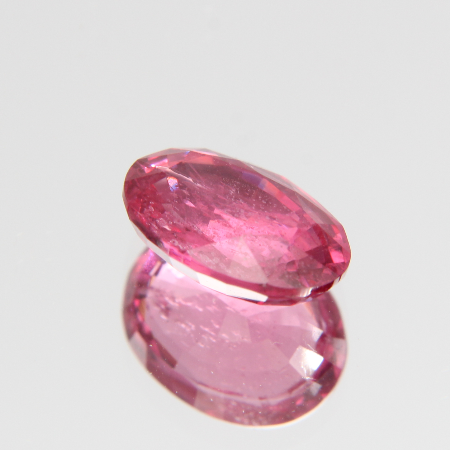Rot/Pink Spinell 2.38 ct