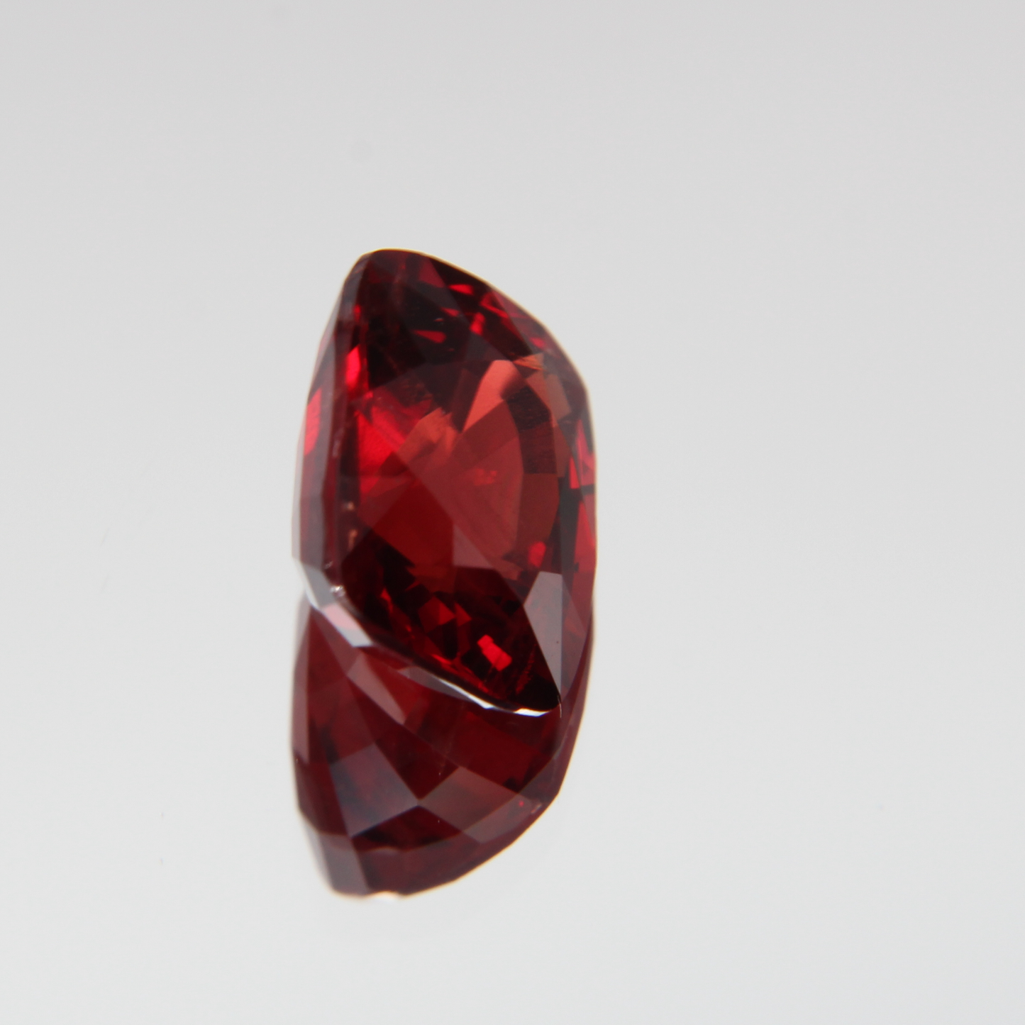 roter Spinell 3.51 ct