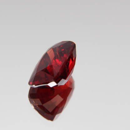 roter Spinell 3.51 ct