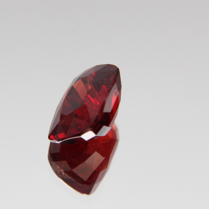 roter Spinell 3.51 ct