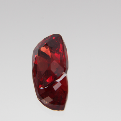 roter Spinell 3.51 ct