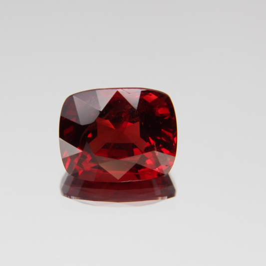 roter Spinell 3.51 ct