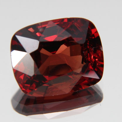 Orange-Roter Spinell 2.60 ct