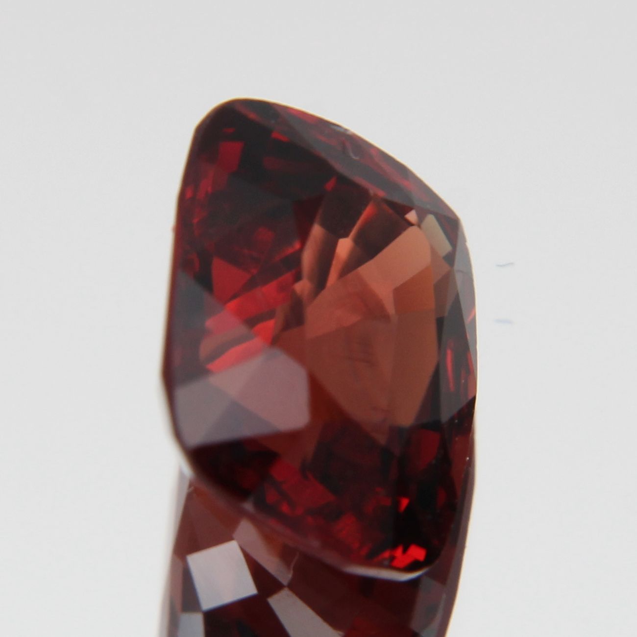Orange-Roter Spinell 2.60 ct
