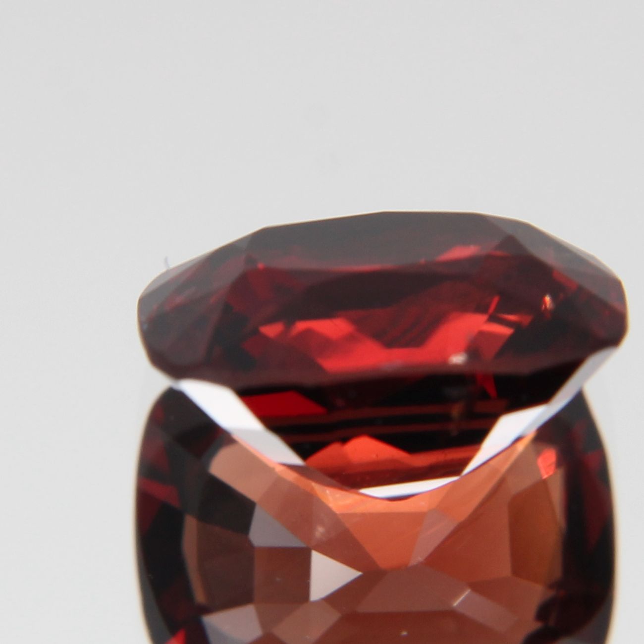 Orange-Roter Spinell 2.60 ct