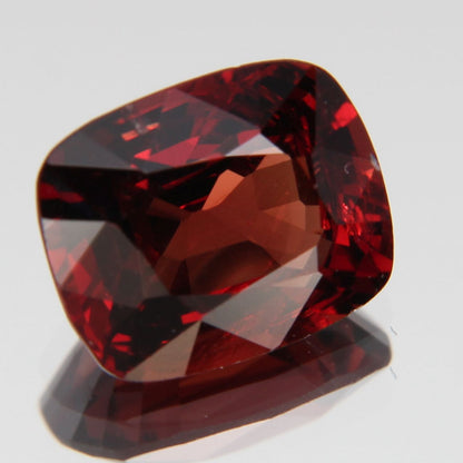 Orange-Roter Spinell 2.60 ct