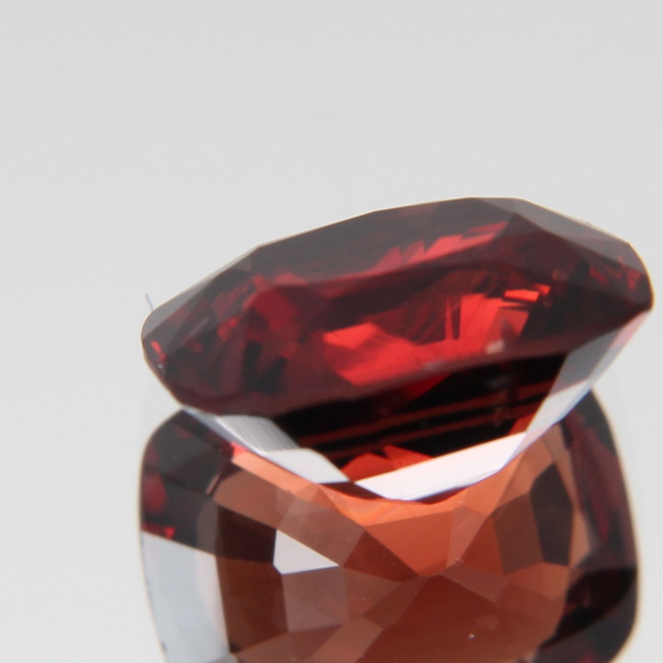 Orange-Roter Spinell 2.60 ct