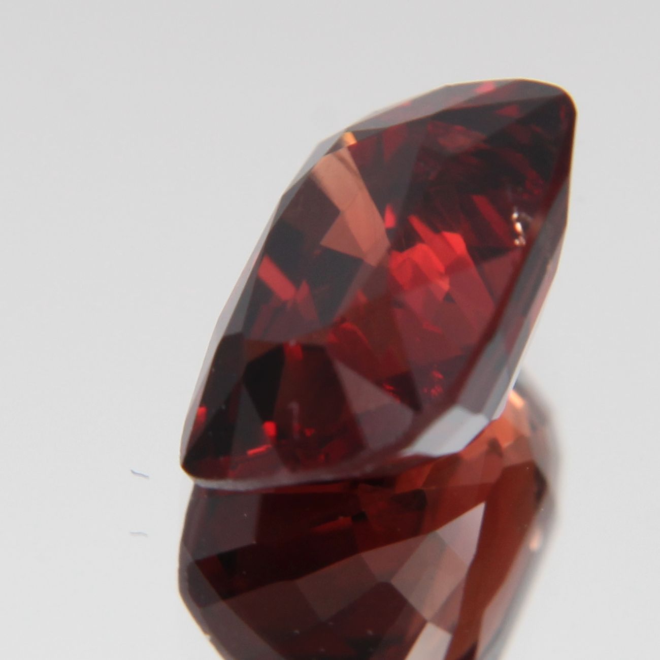 Orange-Roter Spinell 2.60 ct