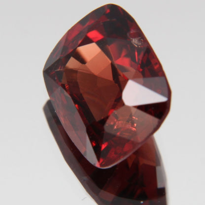 Orange-Roter Spinell 2.60 ct