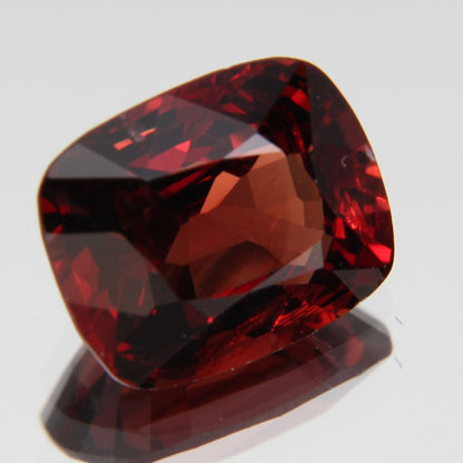 Orange-Roter Spinell 2.60 ct