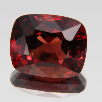 Orange-Roter Spinell 2.60 ct