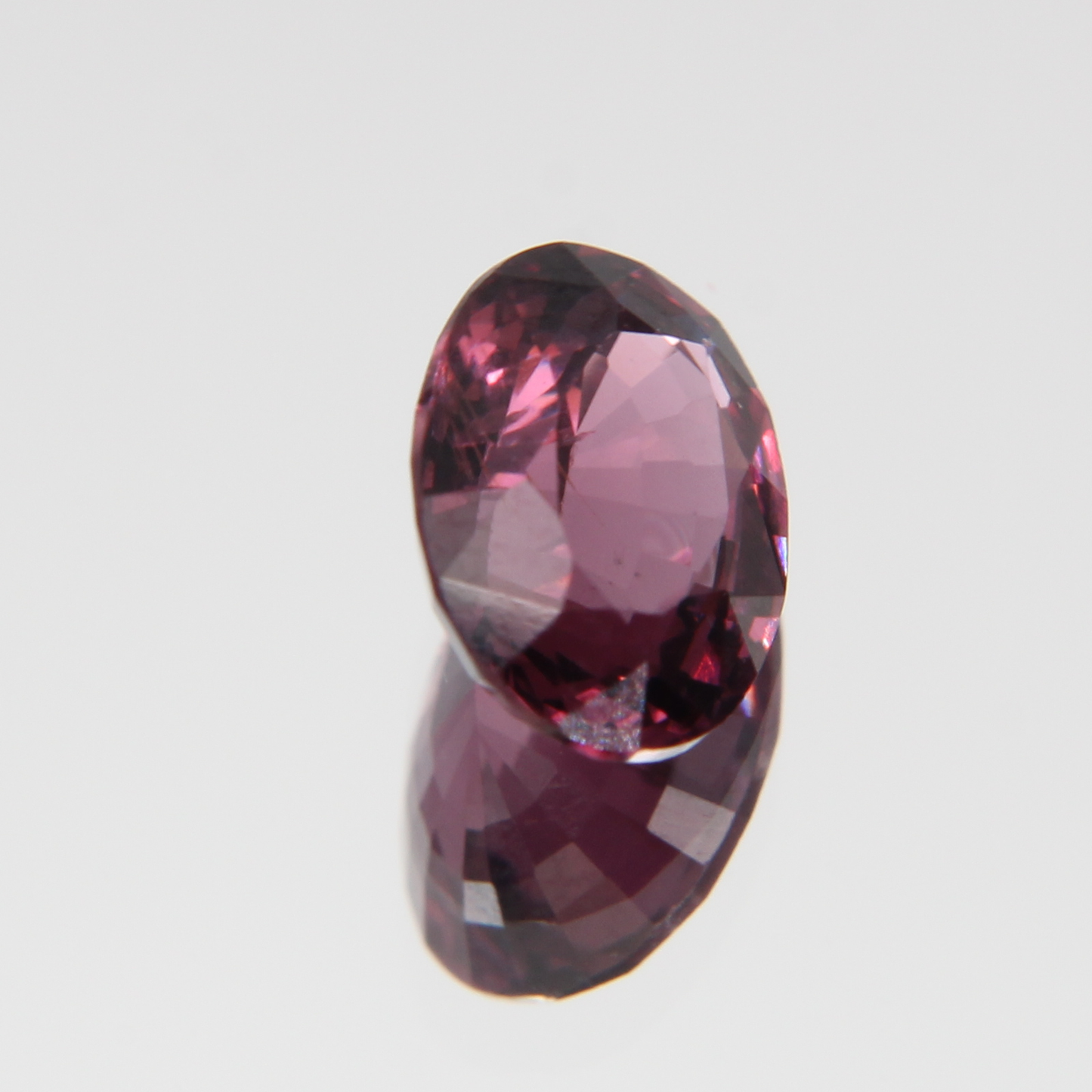 rötlich Pinker Spinell 1.28 ct