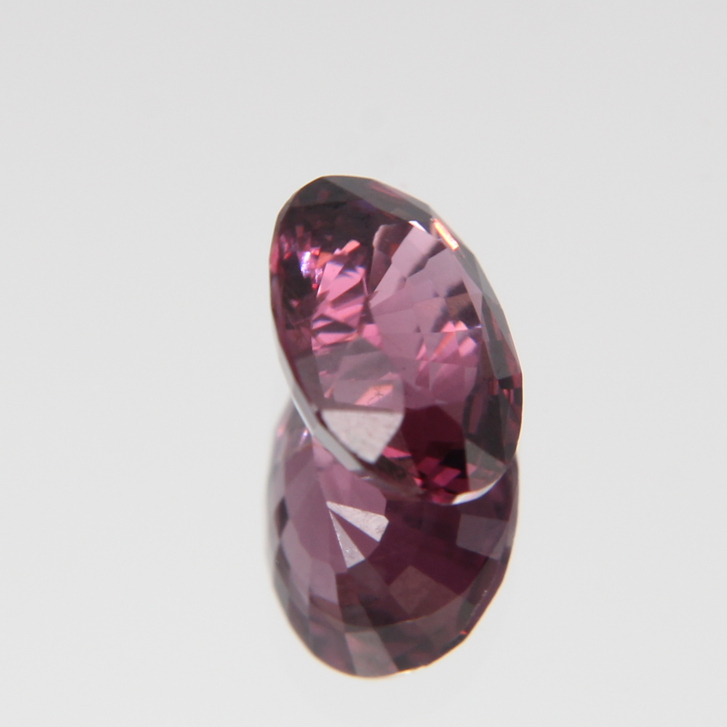 rötlich Pinker Spinell 1.28 ct