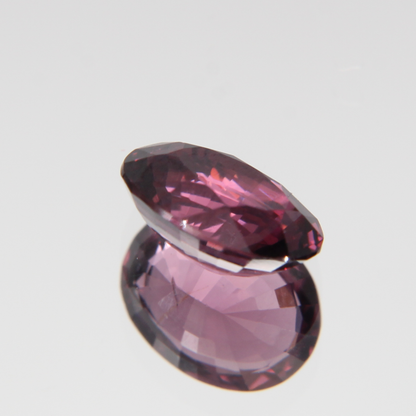 rötlich Pinker Spinell 1.28 ct