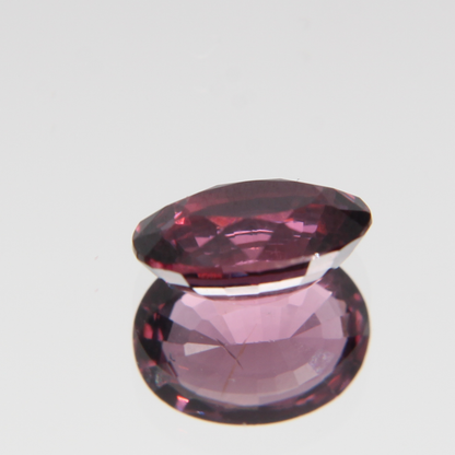 rötlich Pinker Spinell 1.28 ct