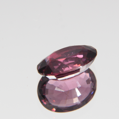 rötlich Pinker Spinell 1.28 ct